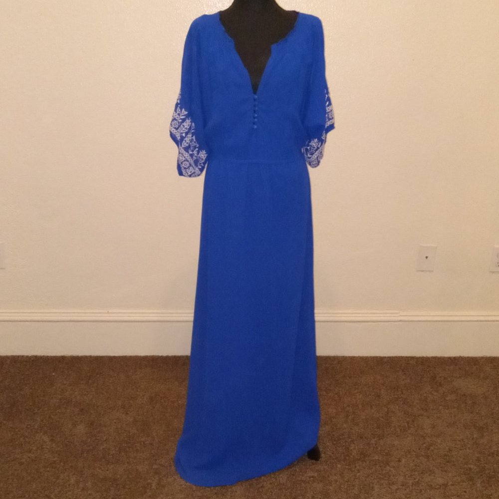 Bright blue sheer embroidered maxi dress - Picture 13 of 14